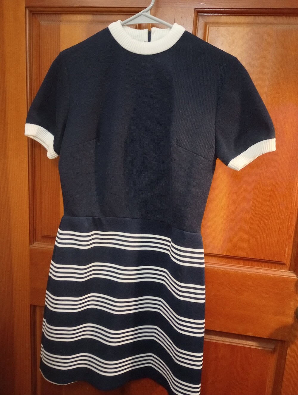 Vintage Bleeker Street Navy and White Short Sleeve Knit Dress